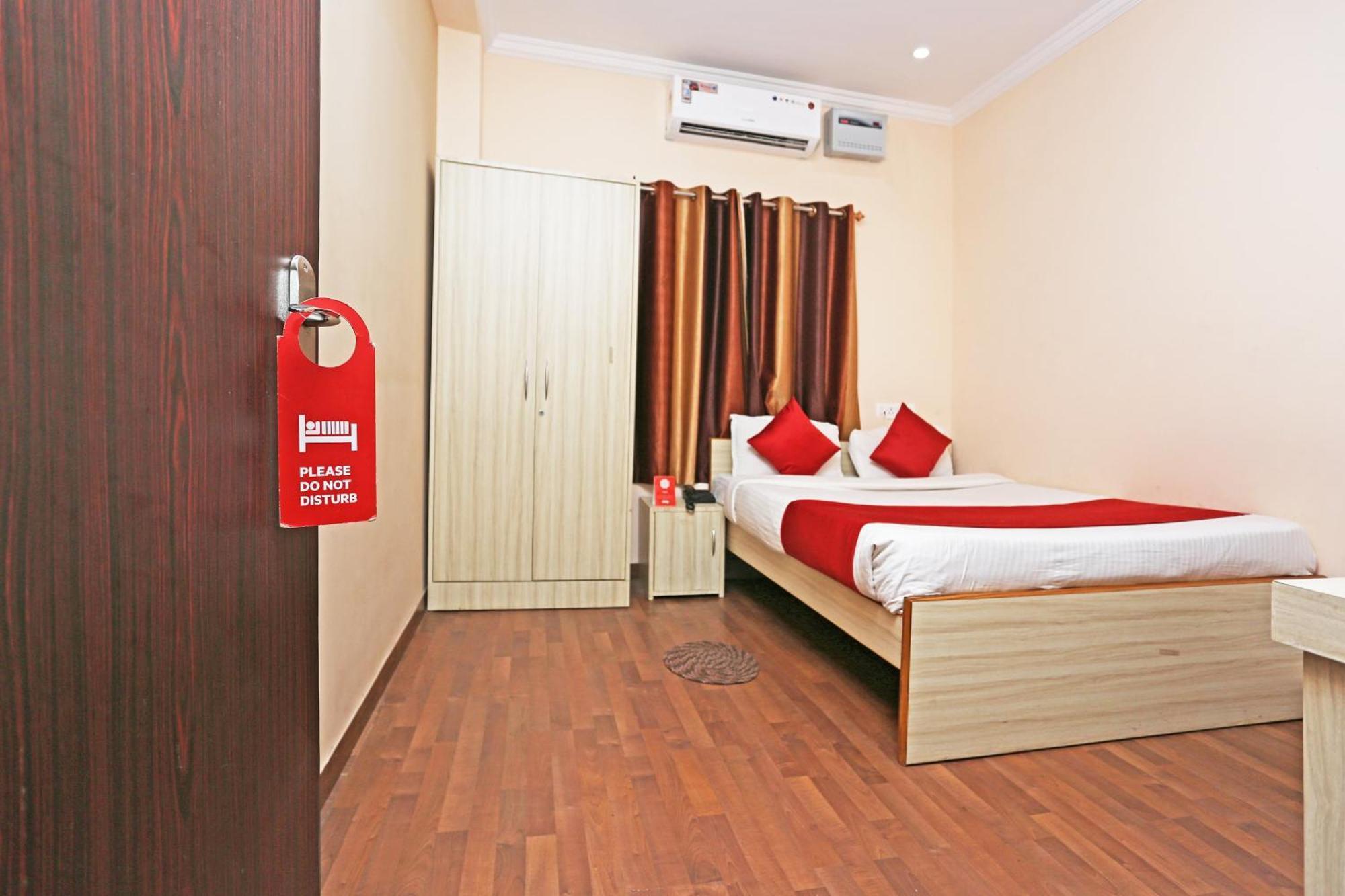 Flagship Lazystays Bhubaneswar Dış mekan fotoğraf